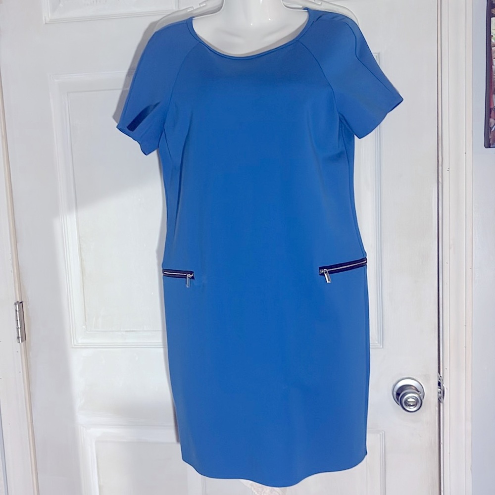 ANN TAYLOR shift dress zipper on pockets and down back BEST OFFER Preowned
